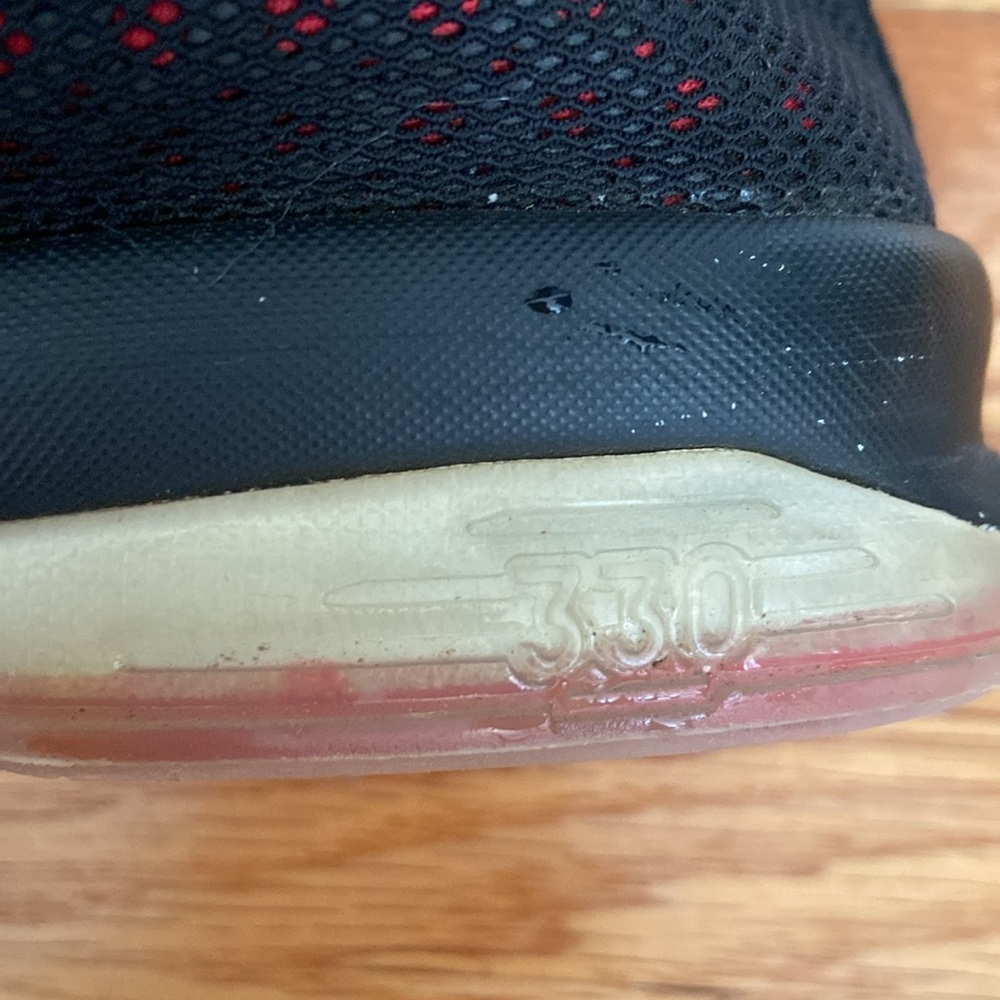 Nike Lebron Kids 14 Bred Mid Top GUC Sneakers - Picture 12 of 16